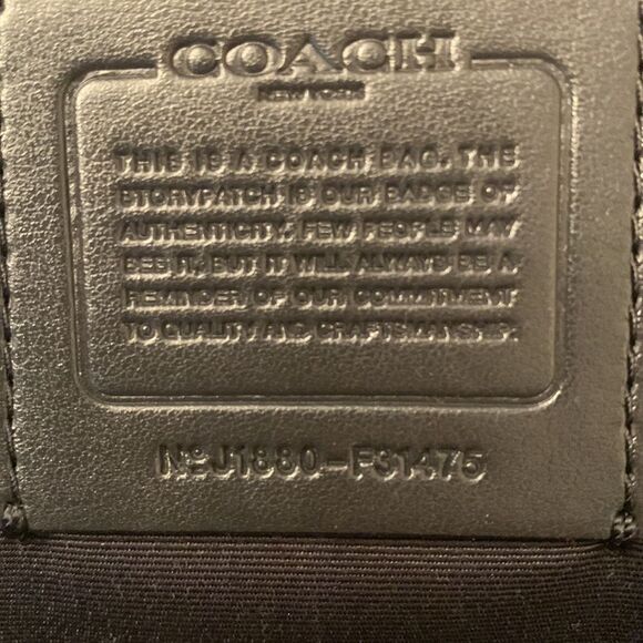 NWT authentic Coach Signature Casey Tote. Brown/Black. - Picture 9 of 13